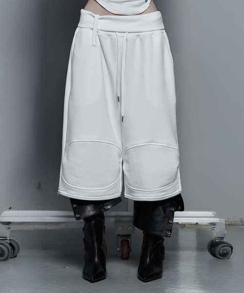 Zipper 2-Way Double Knee Bermuda Wide Pants (white)