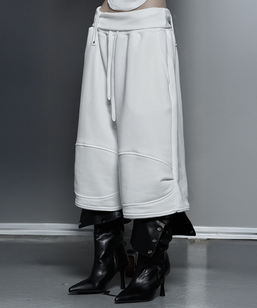 Zipper 2-Way Double Knee Bermuda Wide Pants (white)