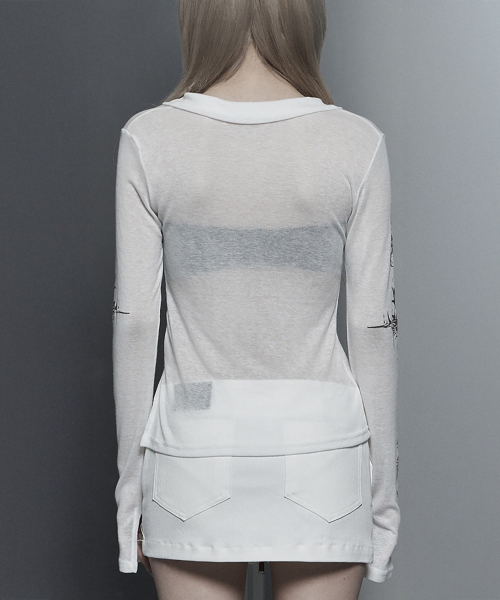 Rib Collar tattoo Long Sleeve Top (White)