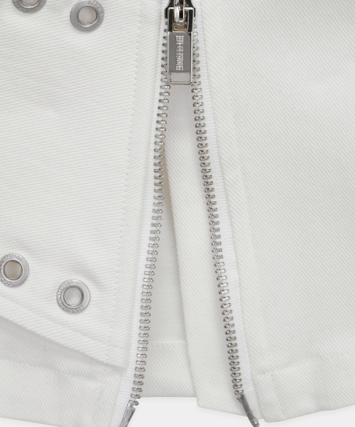 Front Zipper Belt Detail Mini Skirt (White)