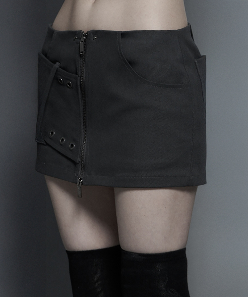 Front Zip Belt Detail Mini Skirt (Dark Gray)