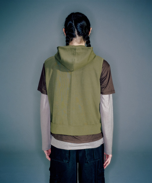 (MEN) WORKSHOP SLEEVELESS HOODIE ZIP-UP KHAKI