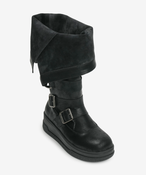 103 matte buckle strap boots