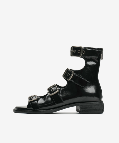104 west buckle sandals