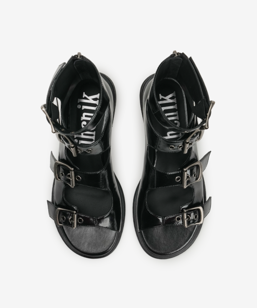 104 west buckle sandals