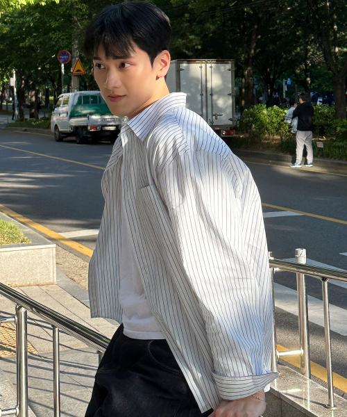 [COUTURE]Crease 50s Light Blue Stripe Oversized Fit Shirt