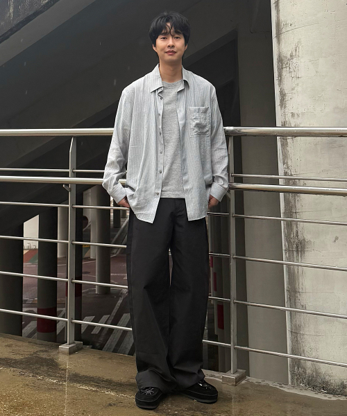 [COUTURE]Crinkle Stripe Overfit Shirt - 2color