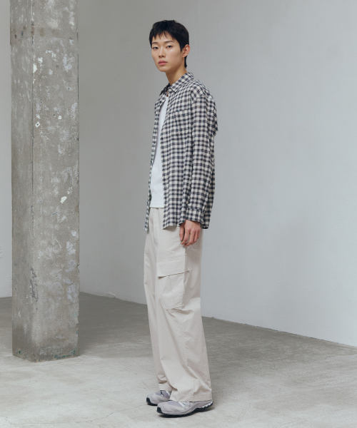 [ON][Crop OR Regular]Creeze checkered Black Over-Fit Long-Sleeved Shirt