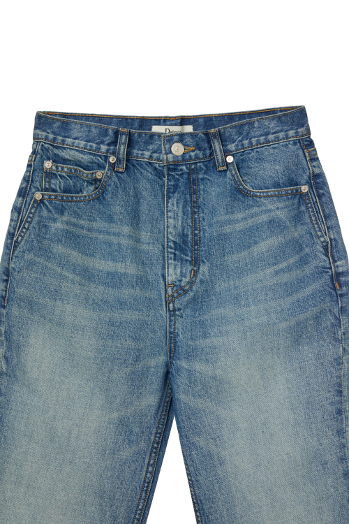 STRAIGHT DENIM PANTS IN BLUE