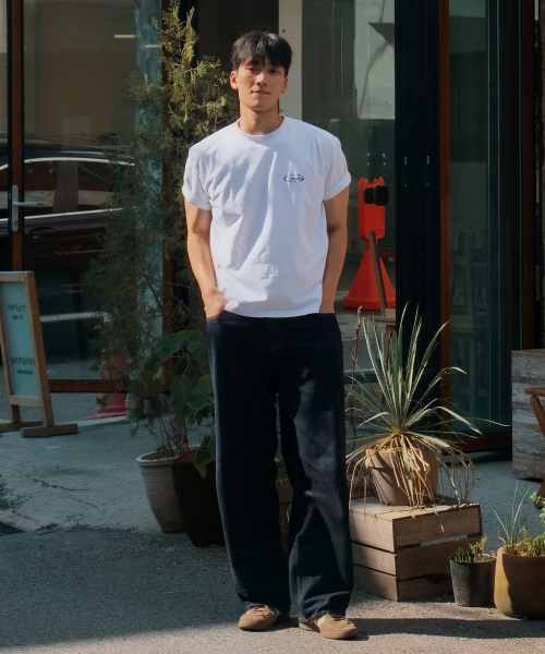 [UNS]Air Cool_Graphic Semi Oversized Fit Short-Sleeved T-Shirt - 2color
