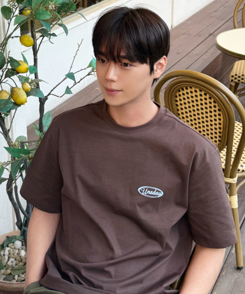 [UNS]Air Cool_Graphic Semi Oversized Fit Short-Sleeved T-Shirt - 2color