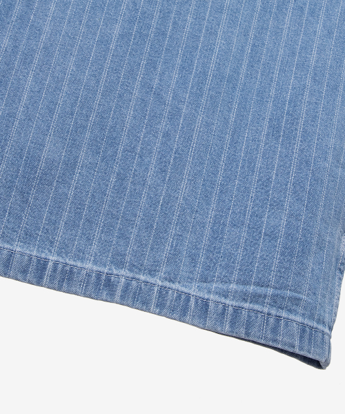 Stripe denim oversized fit pocket short-sleeved shirt