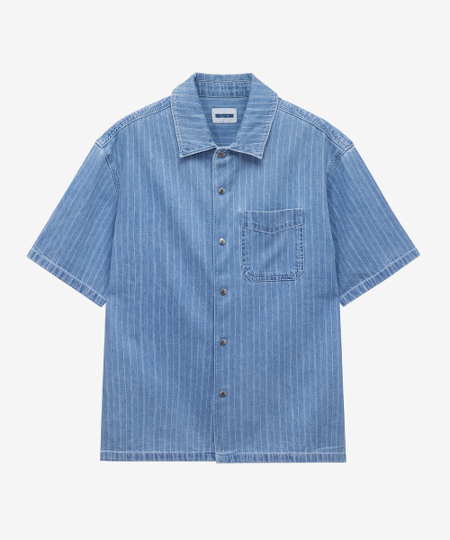 Stripe denim oversized fit pocket short-sleeved shirt