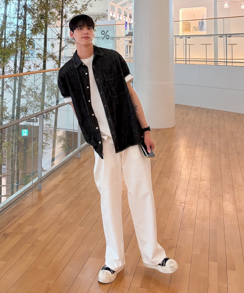 [ON]Stitch denim overfit daily short-sleeved shirt - 2color
