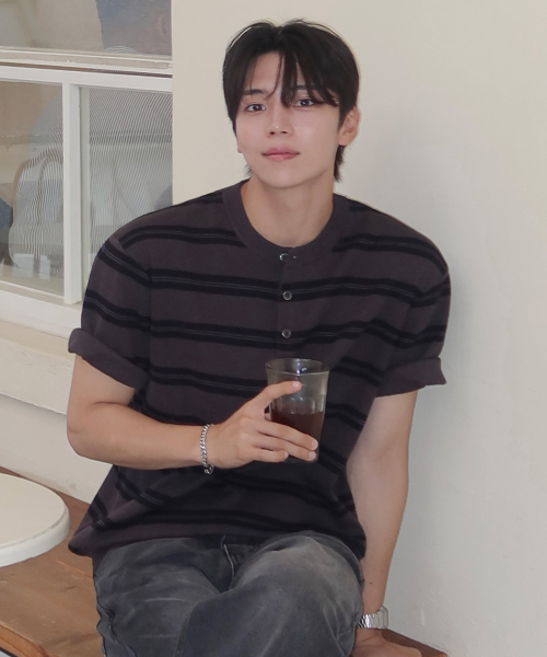[ON]Washable Stripe Henley Neck Short Sleeve Knitwear - 2color
