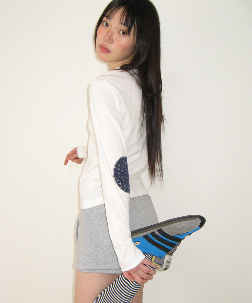 FLORAL ELBOW PATCH LONG SLEEVE WHITE