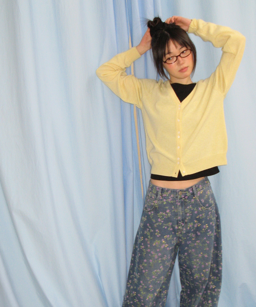 BUTTON POINT V NECK KNIT CARDIGAN SOFT YELLOW