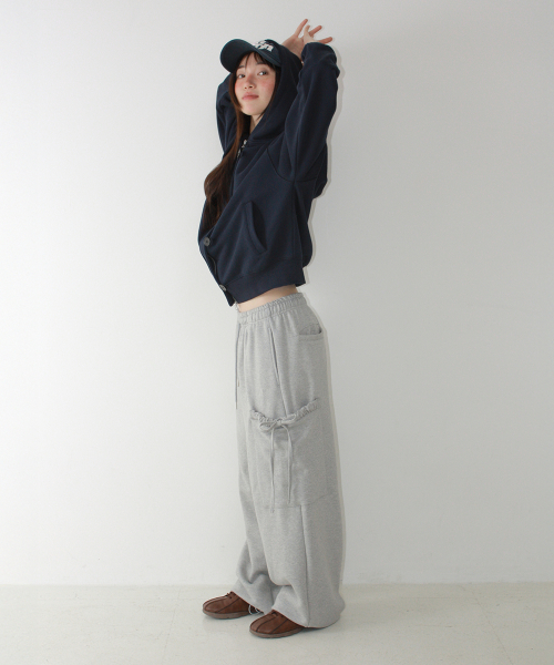 FRILL POCKET WIDE SWEAT PANTS GREY