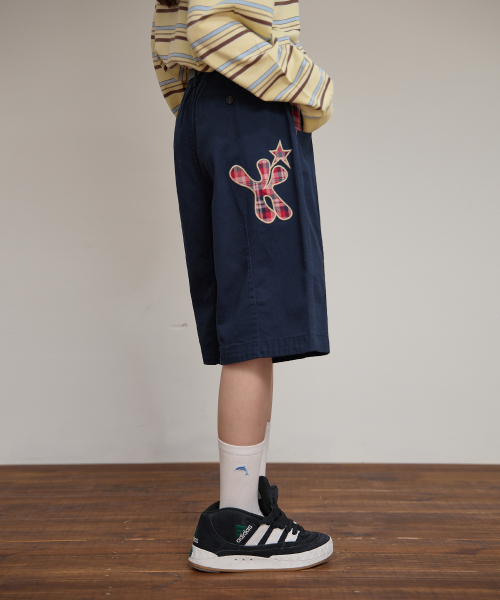 Check Applique Half Pants NAVY