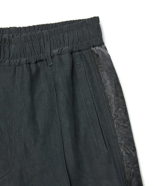 GLINT PANTS (CHARCOAL)