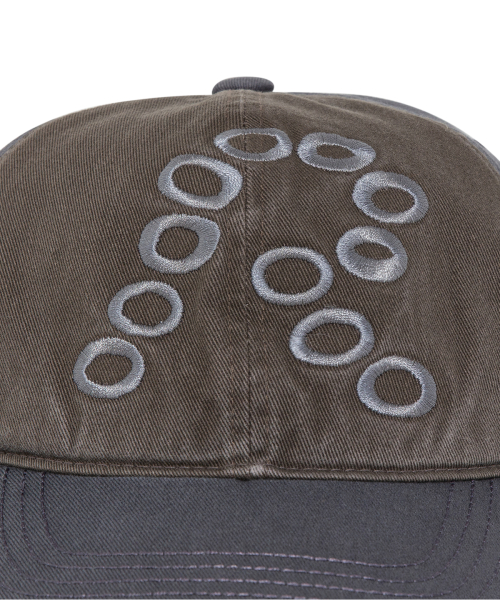 TCM dot r cap (brown)