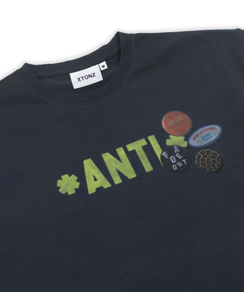XF010 안티 핀 뱃지 티셔츠 (BLACK)