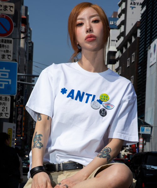 XF010 안티 핀 뱃지 티셔츠 (WHITE)