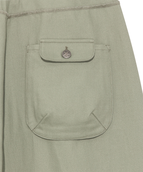 TCM cut out offset pocket pants (green)