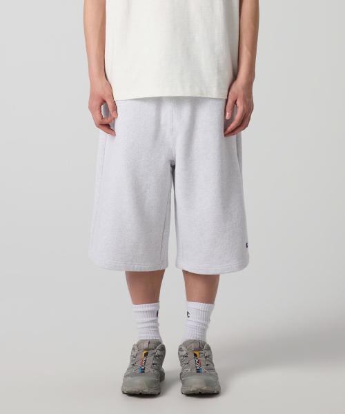 C로고 루즈핏 버뮤다 스웨트 팬츠 Light Grey
