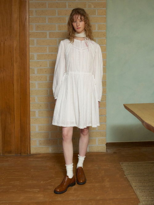 Pure Lace Midi Dress MU2611OP104M