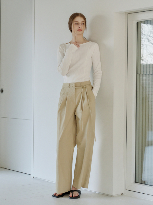 Belted Two-tucked Nylon Pants Beige AT6PAA023BI