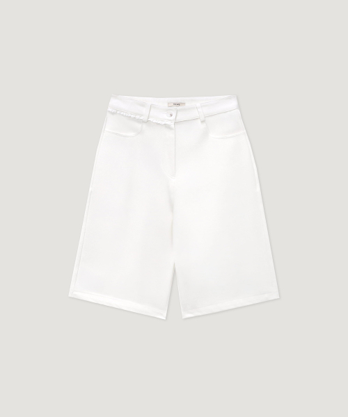 Witty Lace Burmuda Pants