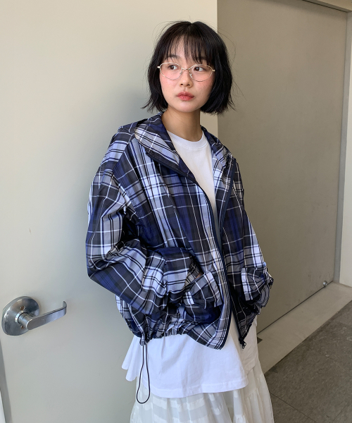 CHECK RIBBON POCKET WIND JUMPER WHITE BLUE