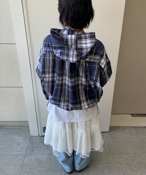 CHECK RIBBON POCKET WIND JUMPER WHITE BLUE