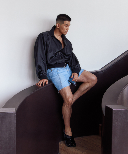 Stripe track jumper - black