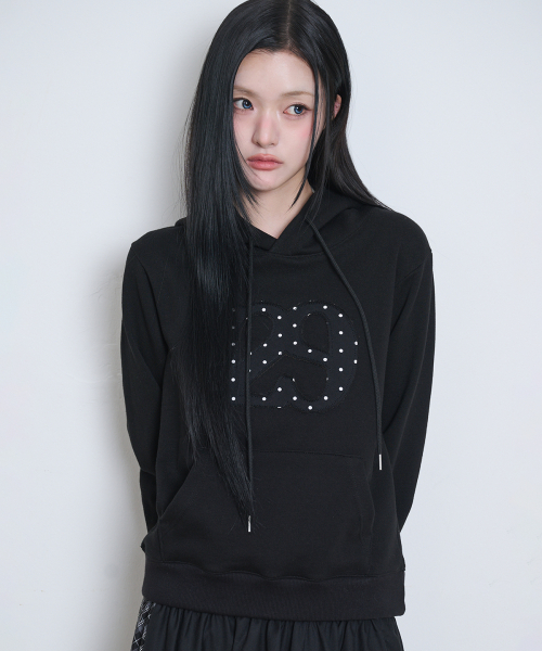 129 LOGO PATCH HOODIE BLACK