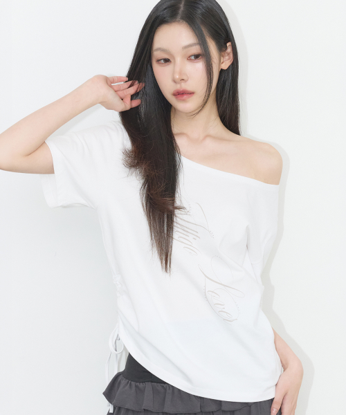 RIBBON STRING OFF SHOULDER T-SHIRT WHITE
