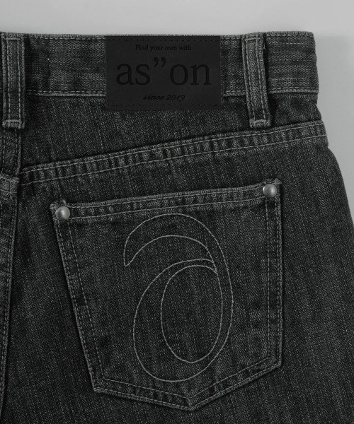 FOLD DENIM SHORT PANTS / BLACK