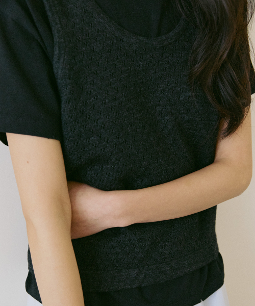 Sukashi Knit Sleeveless Black