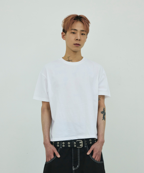 [류정란 × 스켈리웩] PULL UP 크롭 티셔츠[화이트]