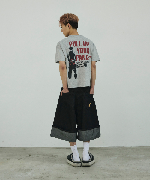 [류정란 × 스켈리웩] PULL UP 크롭 티셔츠[그레이]