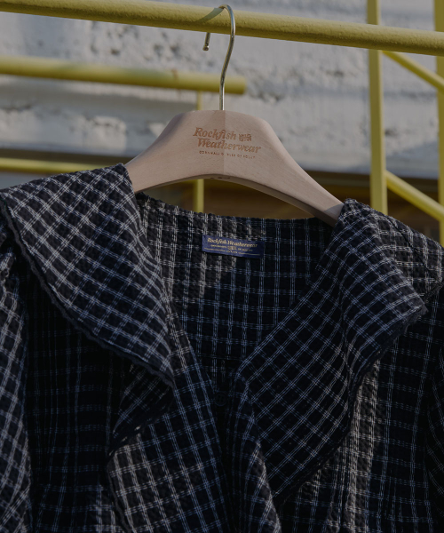 RUFFLE BLOUSE - 2 colors