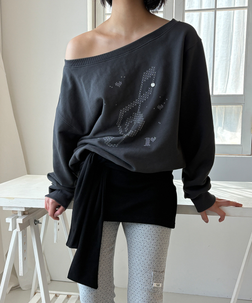 CROSS STITCH CLEF OFF SHOULDER SWEATSHIRT CHARCOAL