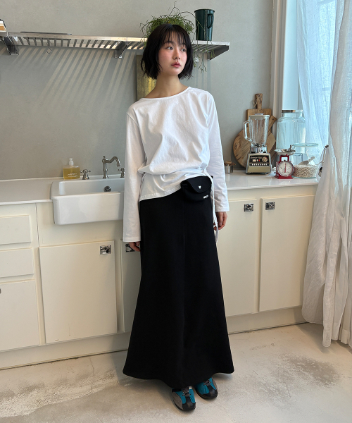 BACK OPEN WAIST BELT LONG SLEEVE T SHIRT WHITE