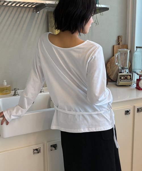 BACK OPEN WAIST BELT LONG SLEEVE T SHIRT WHITE