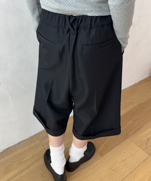 RELAXED BANDING HALF PANTS BLACK