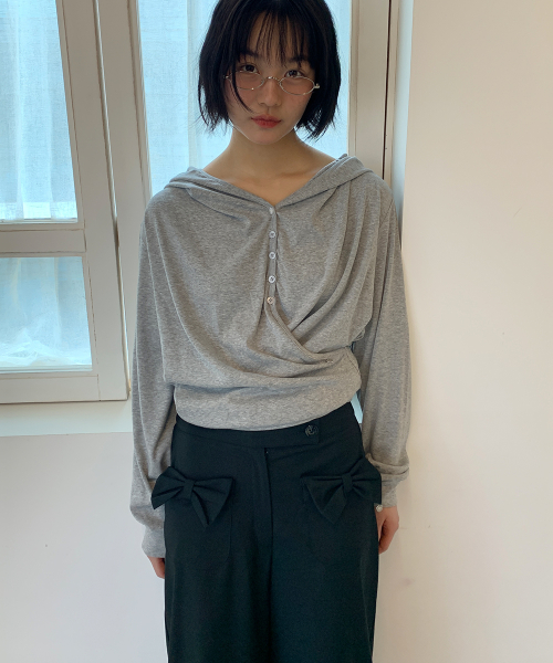 RIBBON POCKET SHIRRING BERMUDA PANTS BLACK