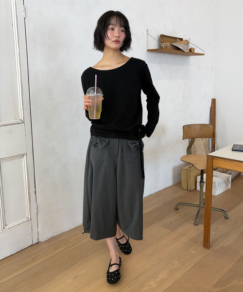 RIBBON POCKET SHIRRING BERMUDA PANTS GREY