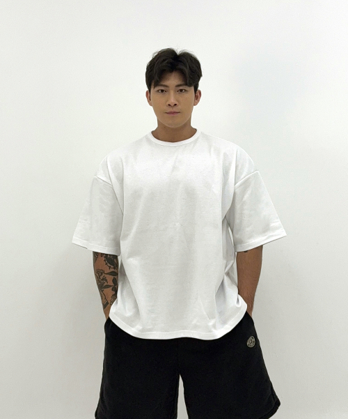 짐웨어 스트릿스텐다드 오버 박스 핏