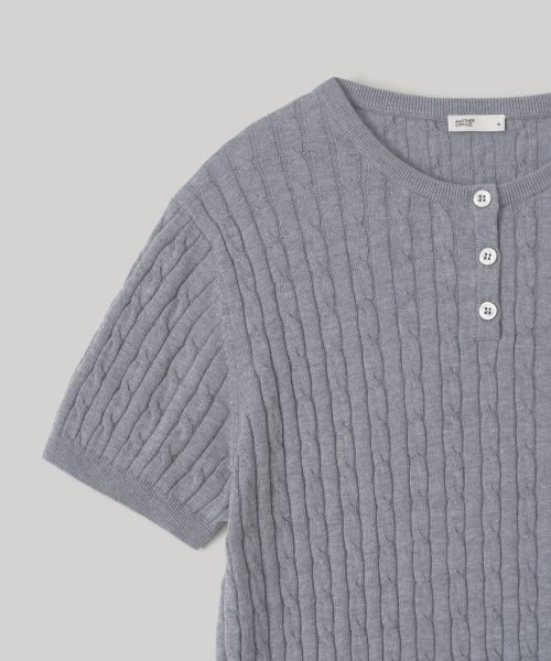 W. Henley Neck Cable Knit (Blue Gray)